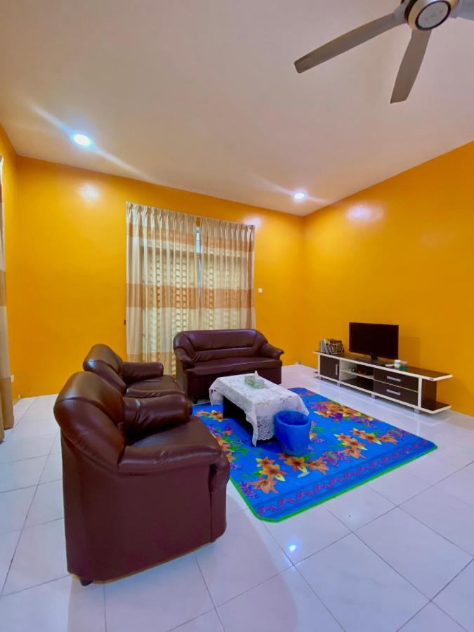 Desyafiq Homestay Kuala Kedah Buitenkant foto